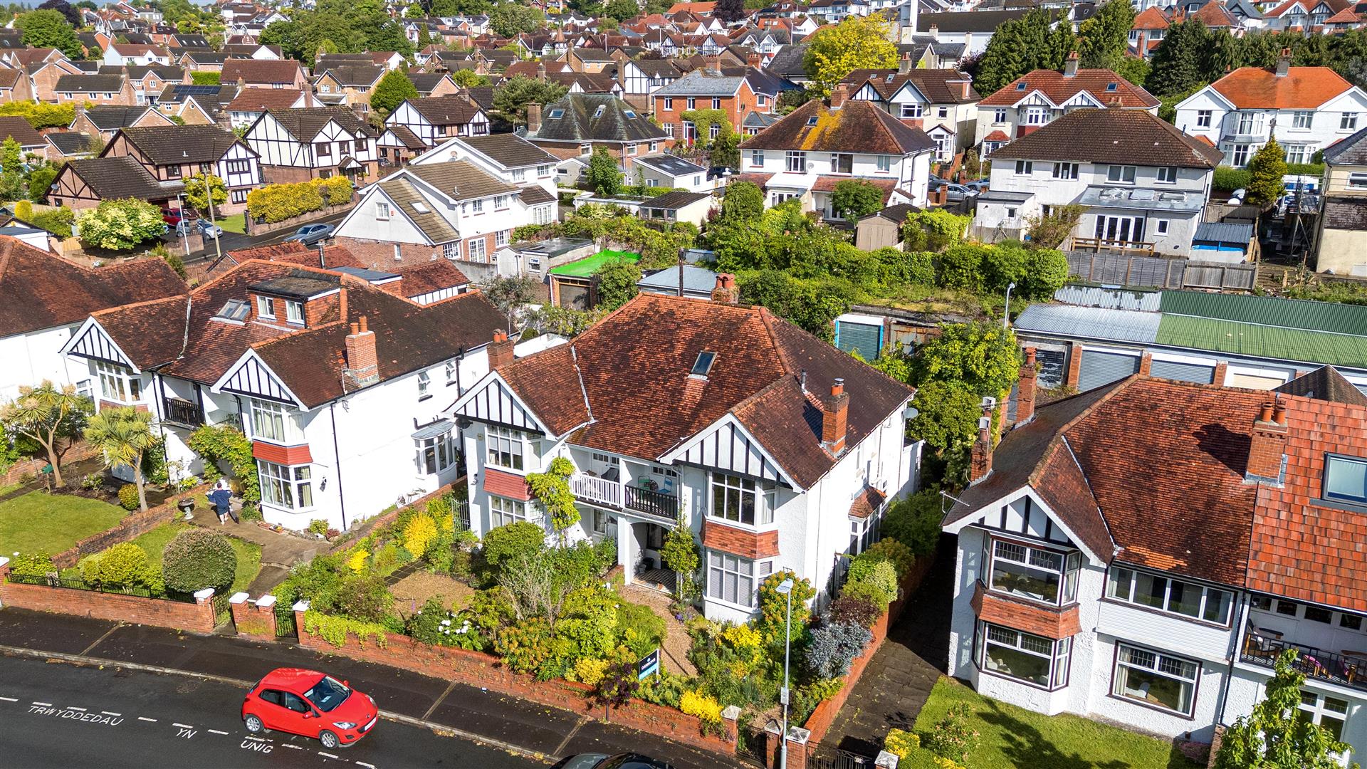 Glanbrydan Avenue, Uplands, Swansea, SA2 0JH